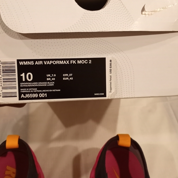 VAPORMAX - Picture 6 of 7